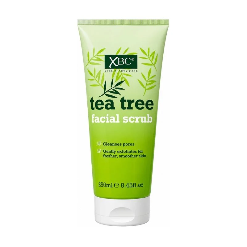 ексфолиращ скраб XBC Tea Tree с чаено дърво почиства порите по свежа и гладка кожа 250мл